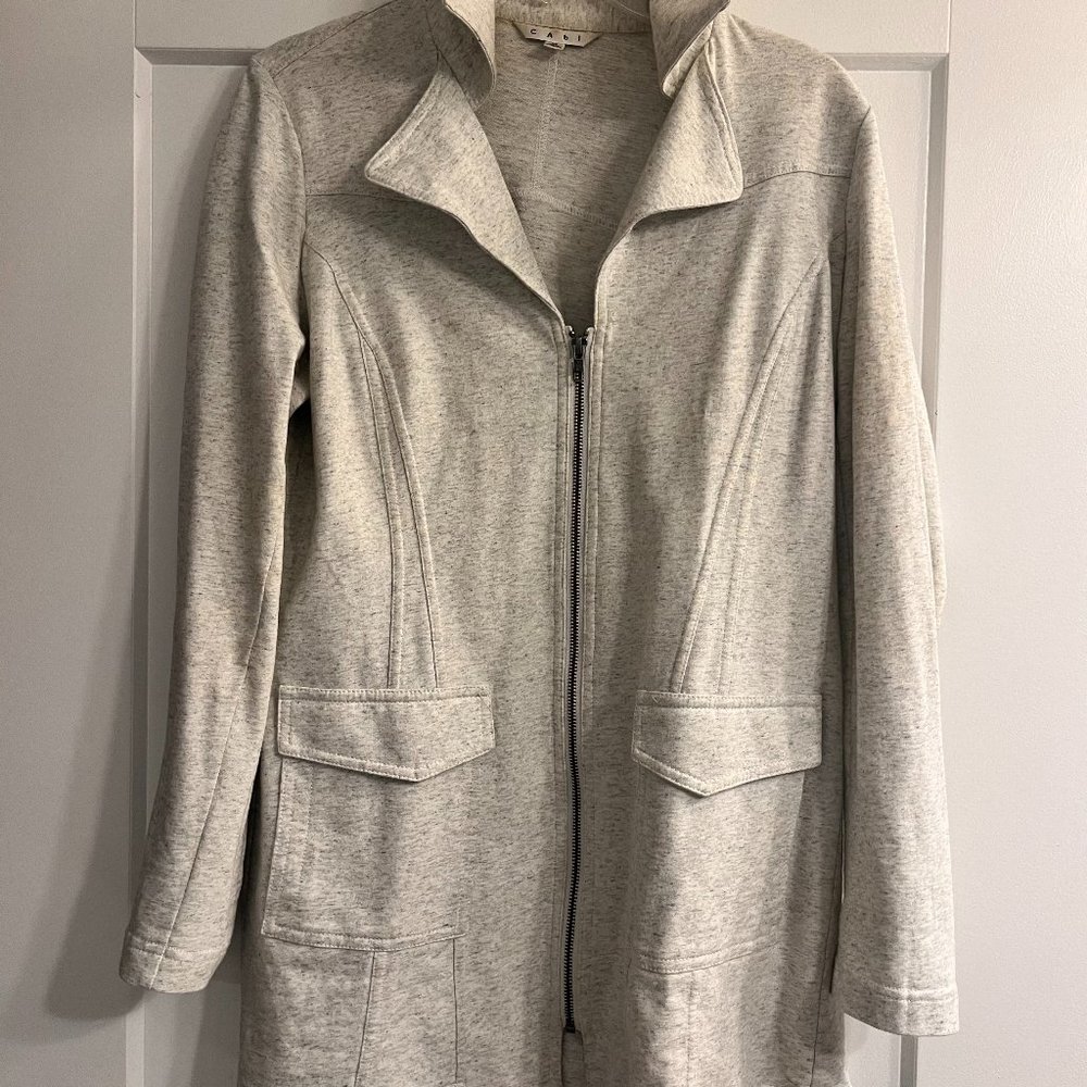 NEVER WORN - Adorable CAbi Sweater M